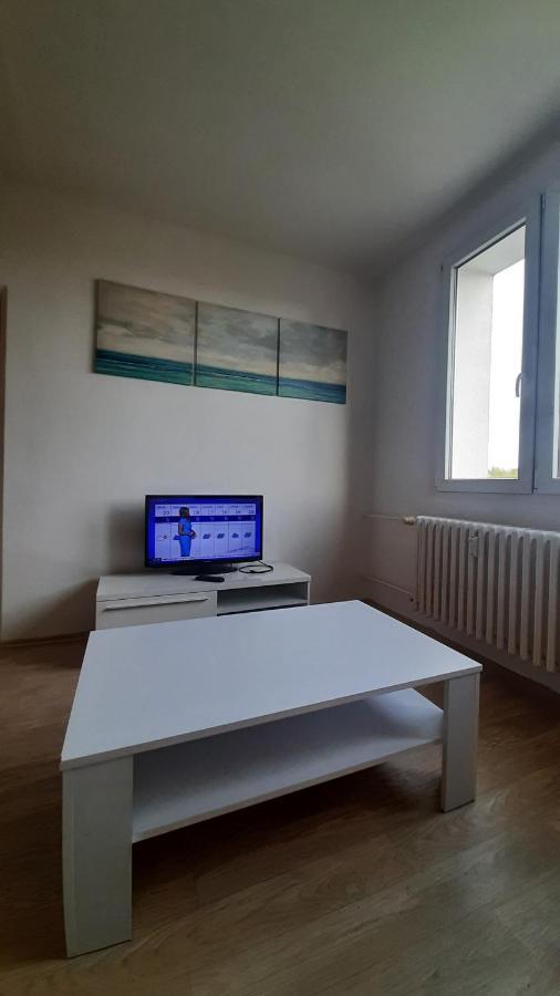 Apartment Kamyk Прага Экстерьер фото